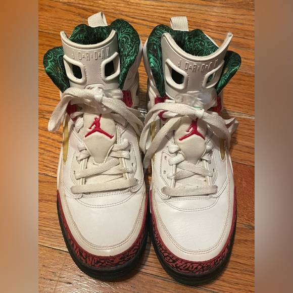 Jordan Spizikes - Picture 1 of 9